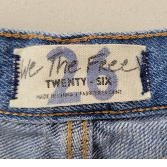 Free People Jean Shorts Women’s Size 26 Button Fly Raw Hem Punk Biker Rock - Picture 6 of 7